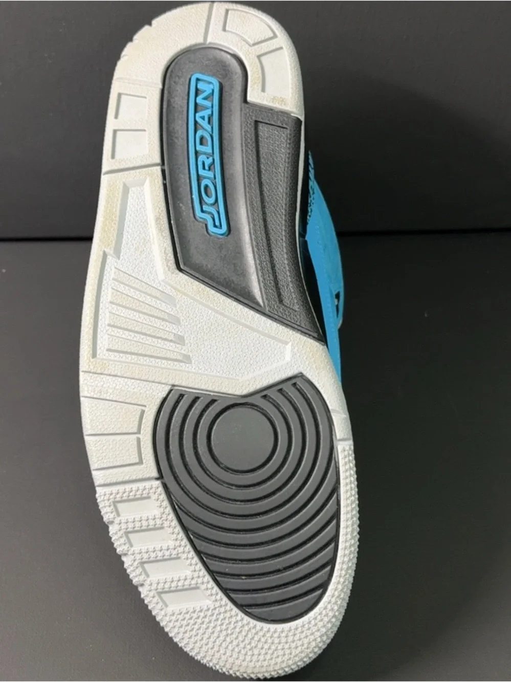 NIKE AIR JORDAN 3 RETRO POWDER BLUE SIZE 10 SNEAKERS 136064 406